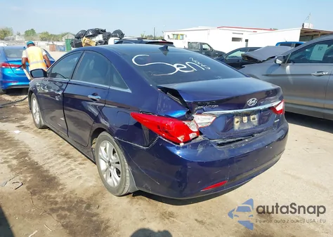 2013 Hyundai Sonata Limited z USA, uszkodzony, nr VIN 5NPEC4AC0DH807088